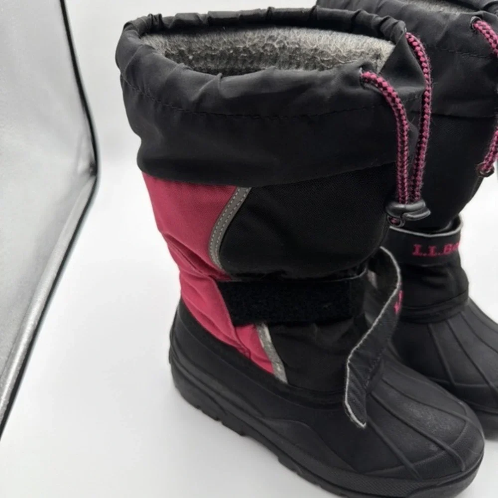 L.L. Bean Kids Snow Boots Size 1 Black Pink Fleece Lined Winter Duck Boots. 1571